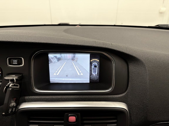 Volvo V40 18 of 22