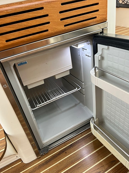 Flipper 705 HT 5.0 MPI 260 hk – Välutrustad, välvårdad och redo för nya äventyr! 9 of 14