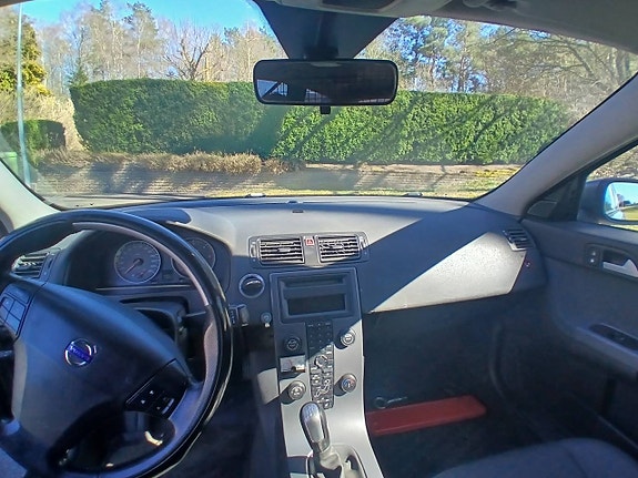 Volvo V50 5 of 5
