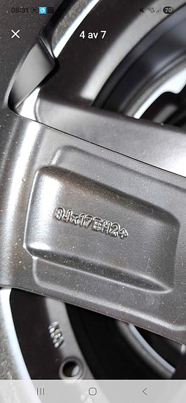 Product image 17 of 18
