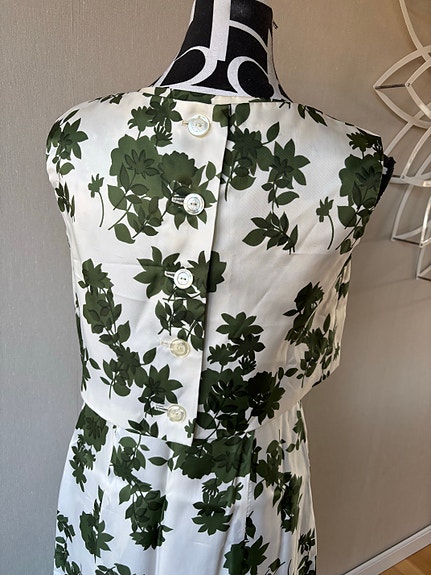 Product image 14 of 18