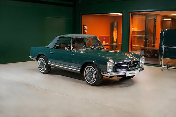 Mercedes-Benz 280 SL 8 of 30