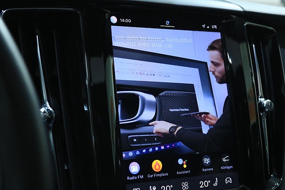 Volvo XC60 24 of 30