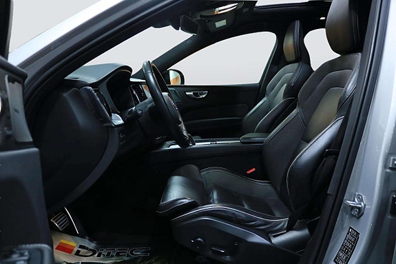 Volvo XC60 8 of 30