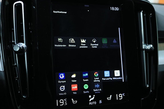 Volvo XC40 20 of 28