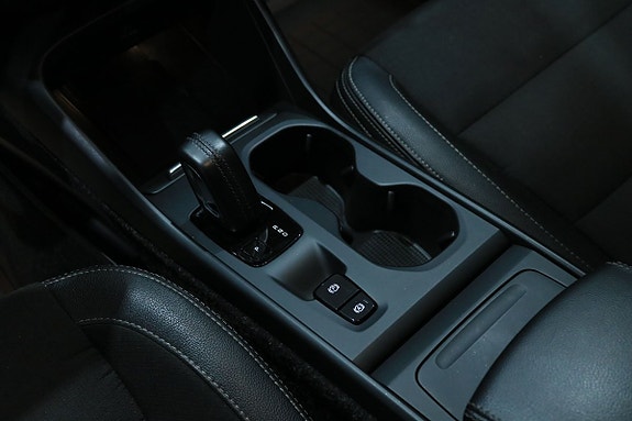 Volvo XC40 26 of 28