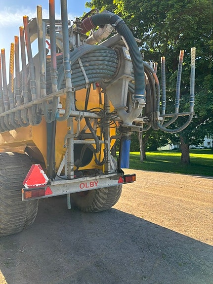 Spridartankvagn Olby gödseltunna 18000l 12m 2 of 3