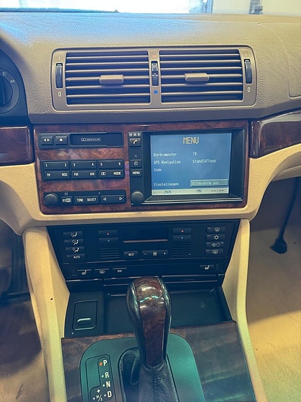 BMW 540i 15 of 15