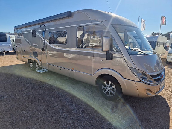 Bürstner Elegance i810 -12