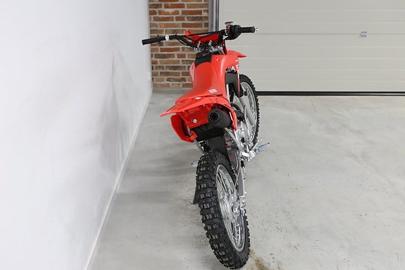 Honda CRF 125 FB 5 of 6