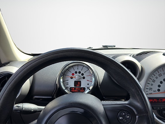 MINI Countryman Cooper S 12 of 22