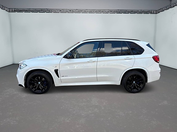BMW X5 3 of 5