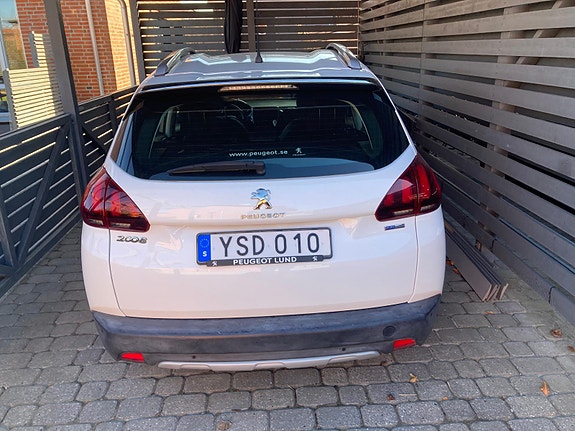Peugeot 2008 3 of 5