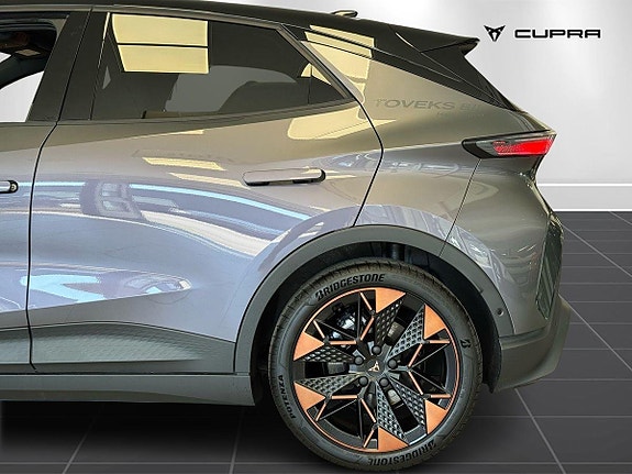 Cupra Raval 8 of 29