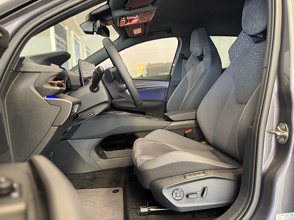 Cupra Raval 16 of 29