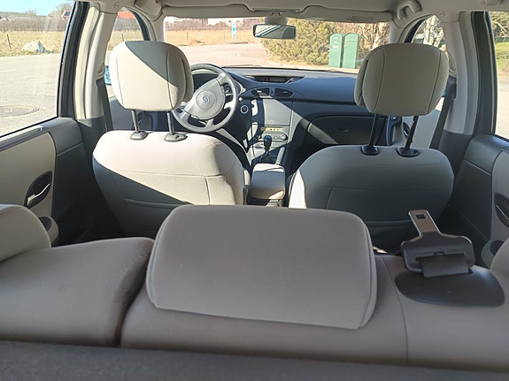 Renault Laguna 8 of 12