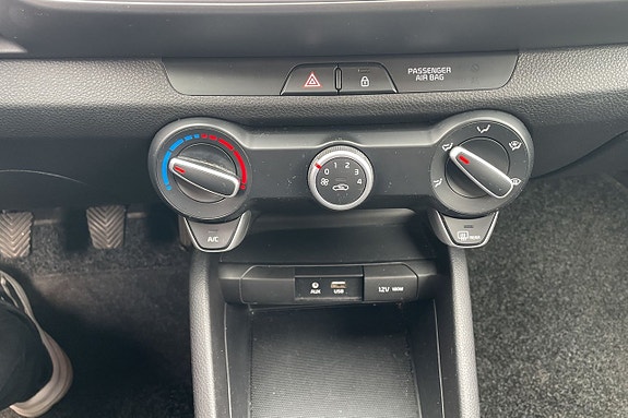 Kia Stonic 11 of 16
