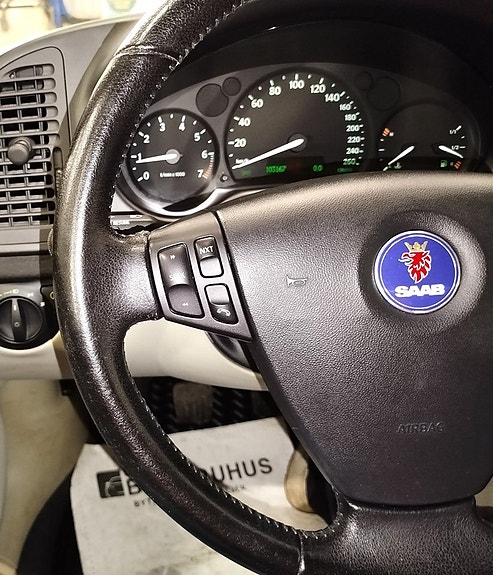 Saab 9-3 14 of 26