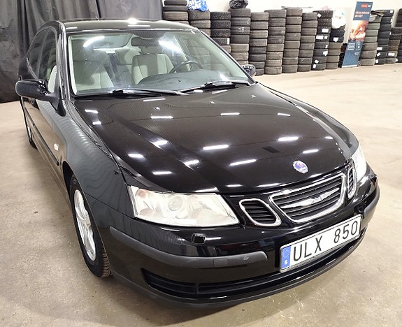 Saab 9-3 8 of 26