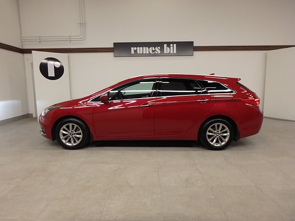Hyundai i40 2 of 5