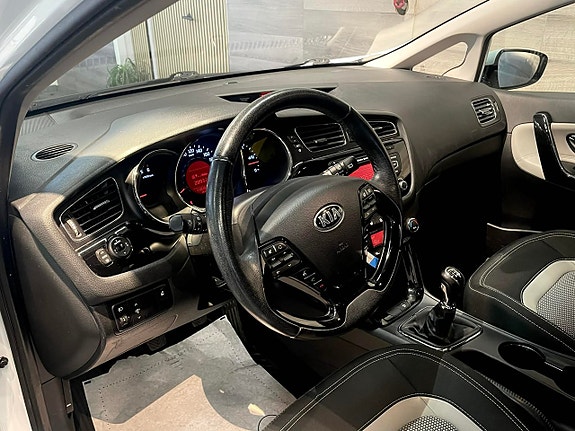 Kia Ceed 7 of 18