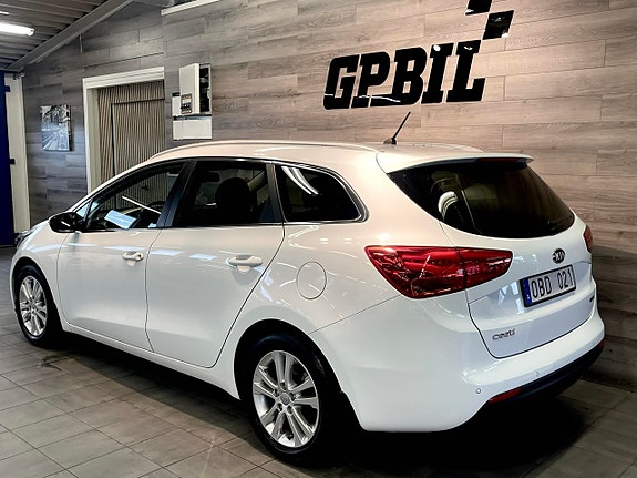 Kia Ceed 3 of 18