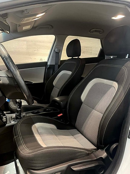 Kia Ceed 8 of 18