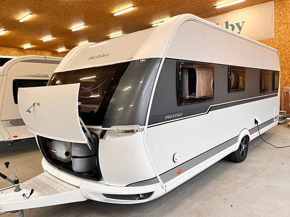 HOBBY 560 WFU PRESTIGE. Ac/Tält/Markis/Cykelställ mm.2019