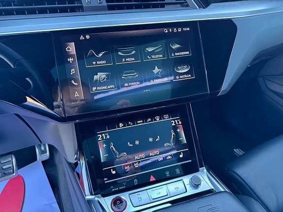 Audi SQ8 15 of 26