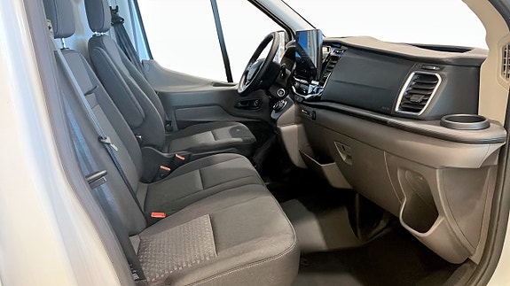 Ford Transit 3 of 5