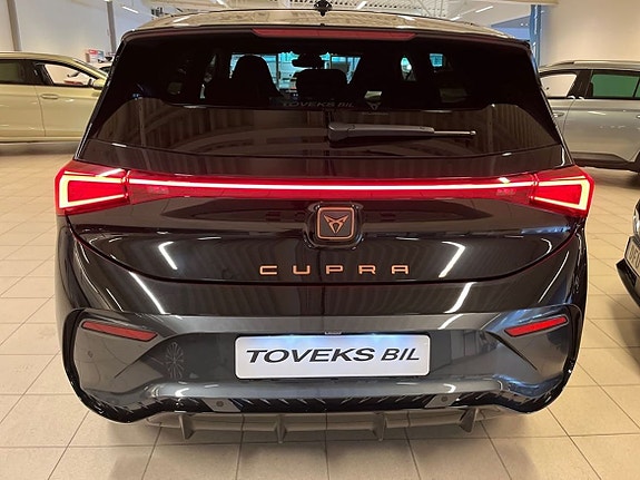 Cupra Born 21 of 21