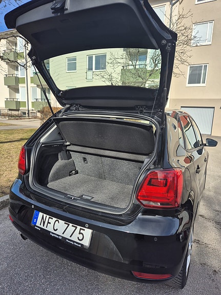 Volkswagen Polo 5 of 5