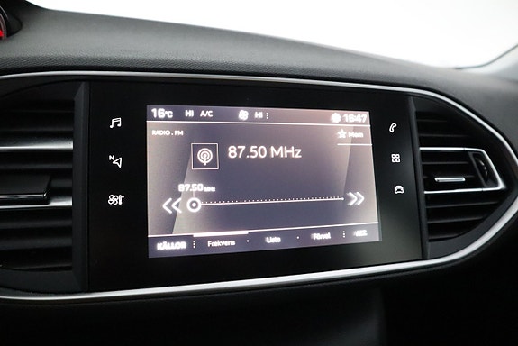 Peugeot 308 16 of 19