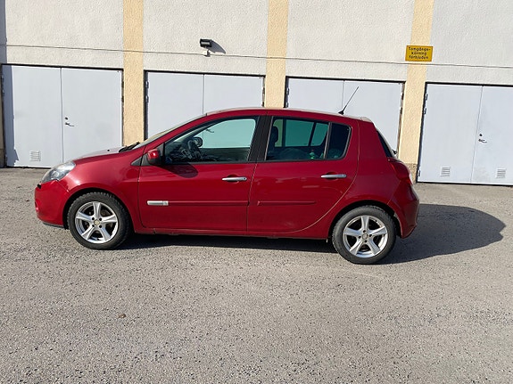 Renault Clio 4 of 5
