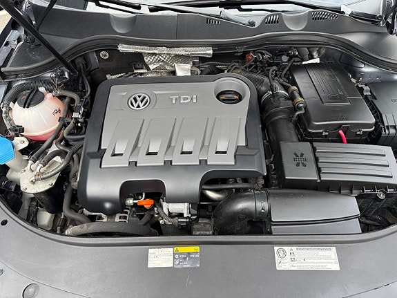 Volkswagen Passat Alltrack 8 of 21