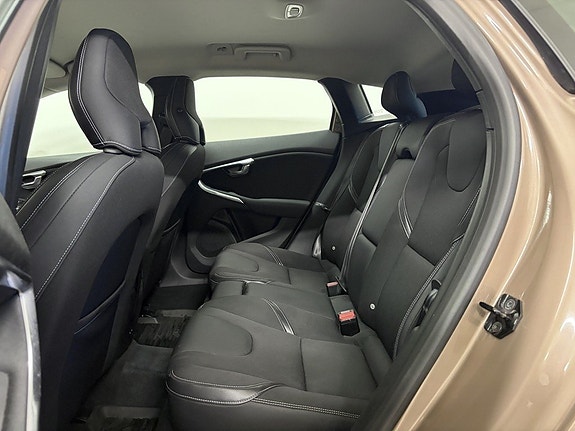 Volvo V40 11 of 11