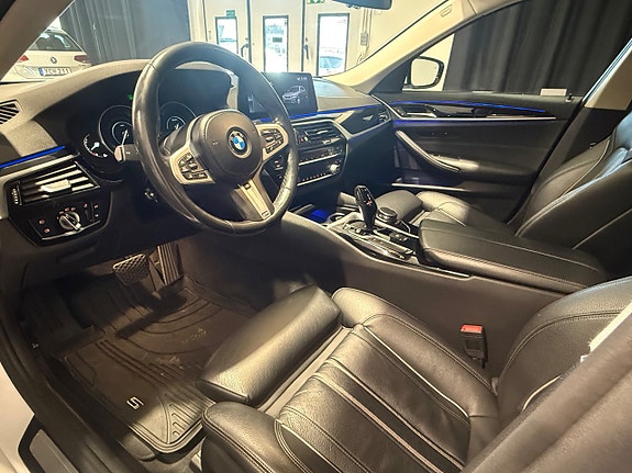 BMW 530e 5 of 5