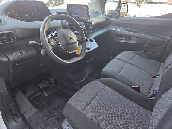 Peugeot Partner 15 of 23