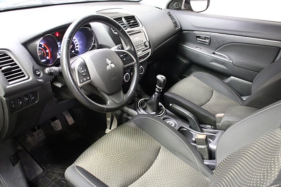 Mitsubishi ASX 5 of 14