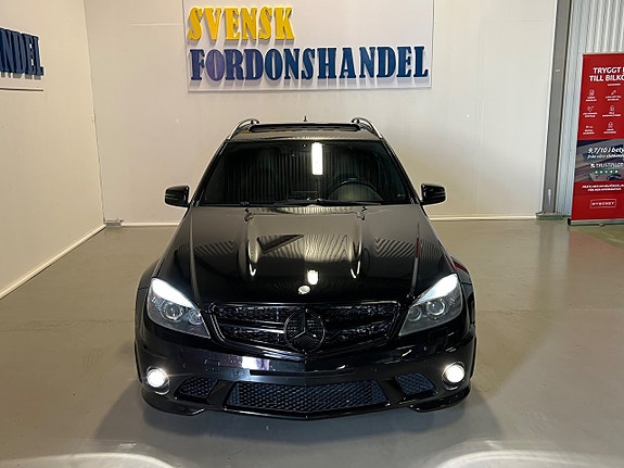 Mercedes-Benz C63 2 of 18
