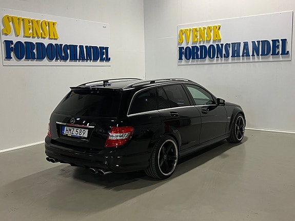Mercedes-Benz C63 6 of 18