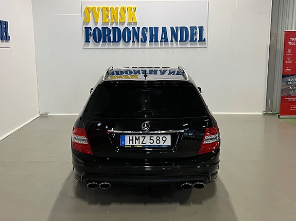 Mercedes-Benz C63 7 of 18