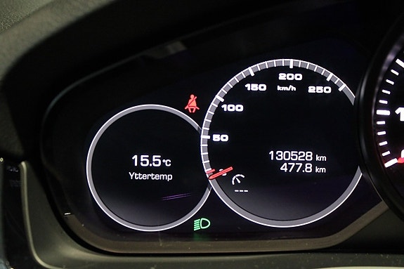 Porsche Cayenne 11 of 16