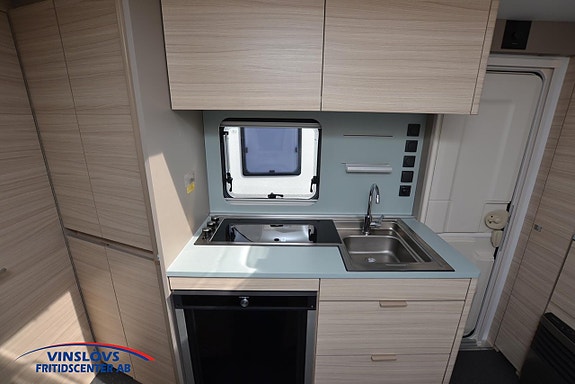 Adria Altea 432 PX 8 of 13