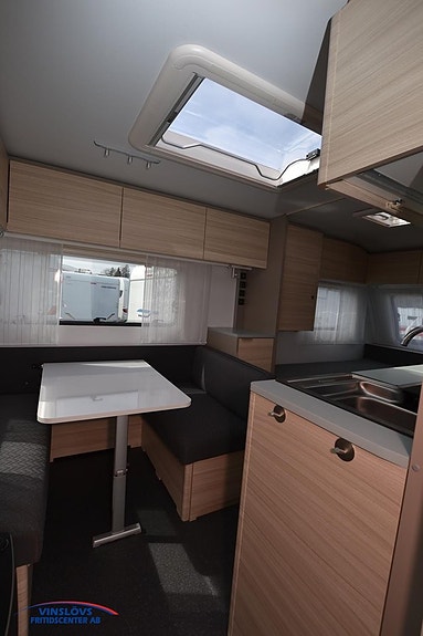 Adria Altea 432 PX 4 of 13
