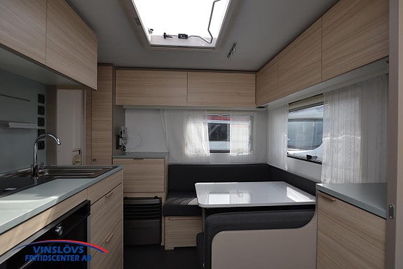 Adria Altea 432 PX 6 of 13