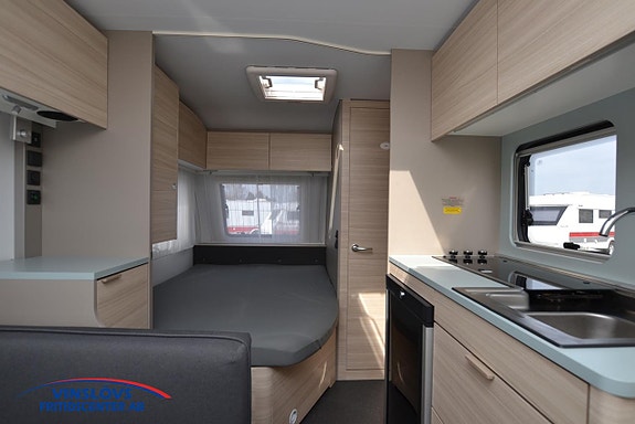 Adria Altea 432 PX 9 of 13