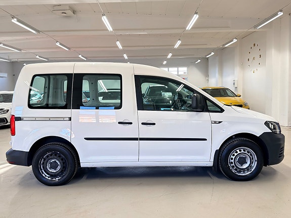 Volkswagen Caddy 8 of 18