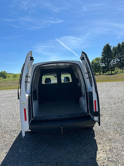Volkswagen Caddy 8 of 8