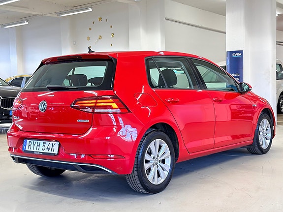Volkswagen Golf VII 6 of 18